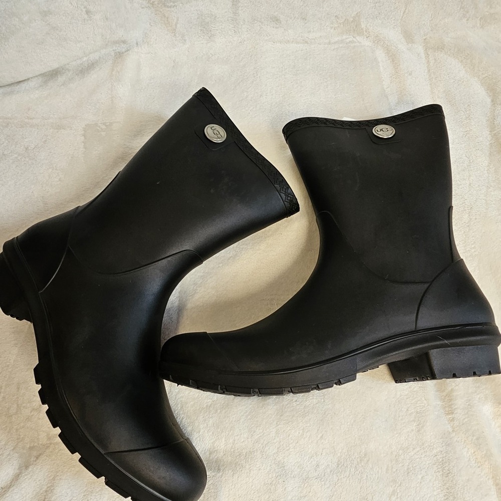 Ugg NIB Black Sienna Matte Rain Boots Women's Size 11 - Picture 4 of 8